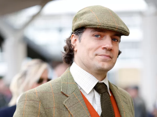 Henry Cavill developing Warhammer 40K series