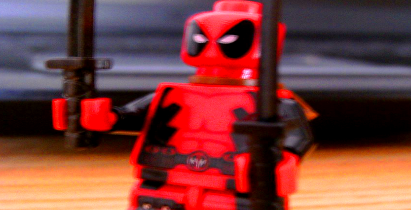 Glelay Lego Red-Ninja Battle Screenshot 1